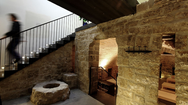 picture of Retail and Hotels / Restaurants 