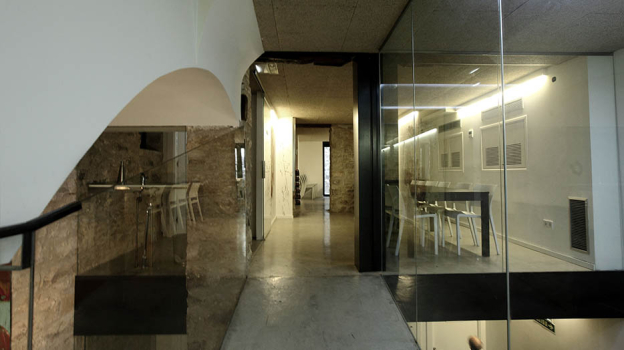 picture of Retail and Hotels / Restaurants 