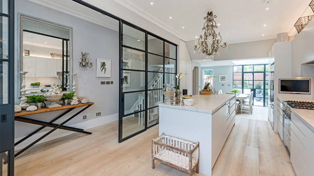 picture of Historical / Listed Buildings and Single-Family Homes 