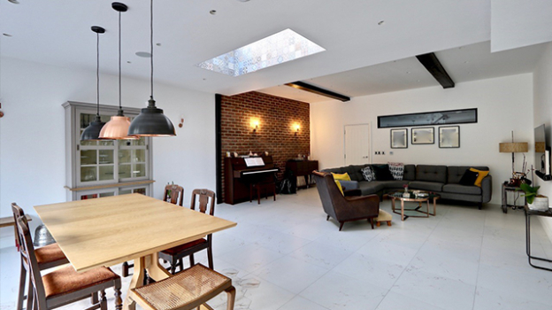 picture of Single-Family Homes and Farmhouse 