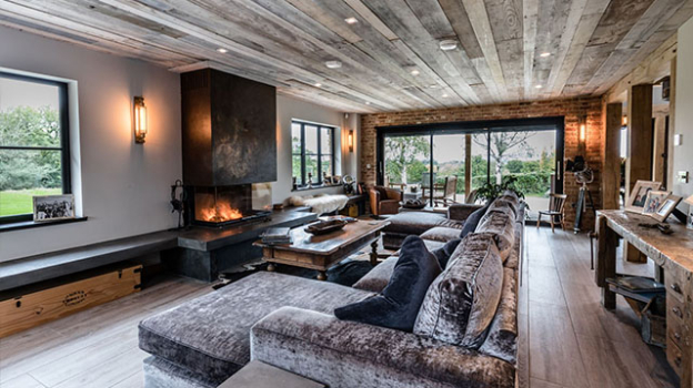 picture of Single-Family Homes and Farmhouse 